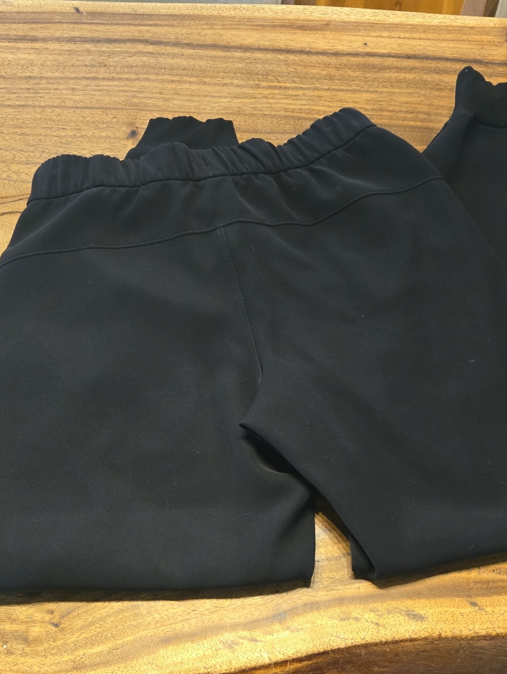 Lululemon Drawstring Pants - Picture 6 of 6